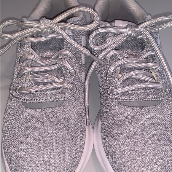Adidas Cloudfoam Comfort Light Gray White Running Shoes Athletic Sneakers 6.5 - Picture 12 of 16